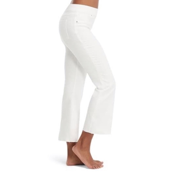 SPANX High Waist Cropped Pull-On Flare Jeans - Picture 2 of 16